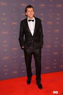 明星礼服男,明星礼服男生的时尚盛宴